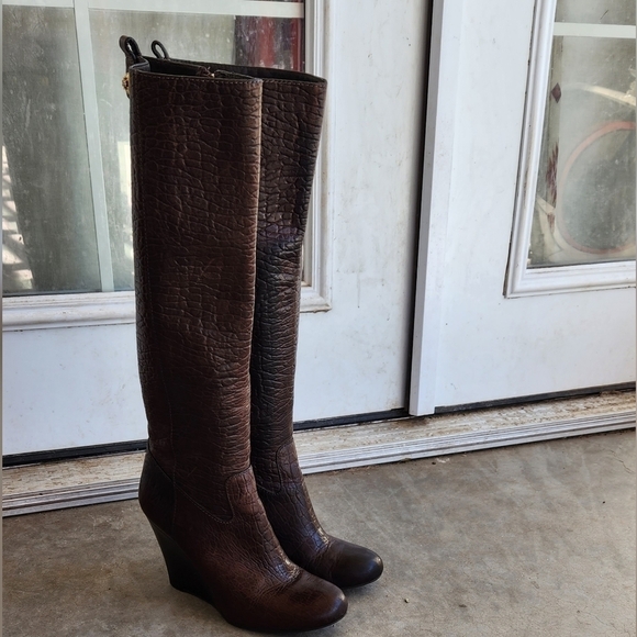 TORY BURCH HELDIN LEATHER‎ WEDGE  BOOTS - Picture 14 of 16